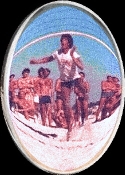 Jairzinho, tri-campeão do mundo pela seleção de 1970, praticando o futevolei em Copacabana